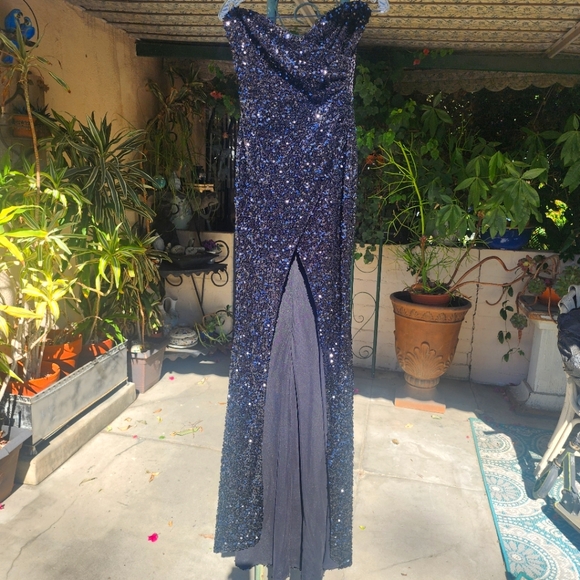 Sexy Sequin Maxi Black Dress!! - Picture 3 of 7